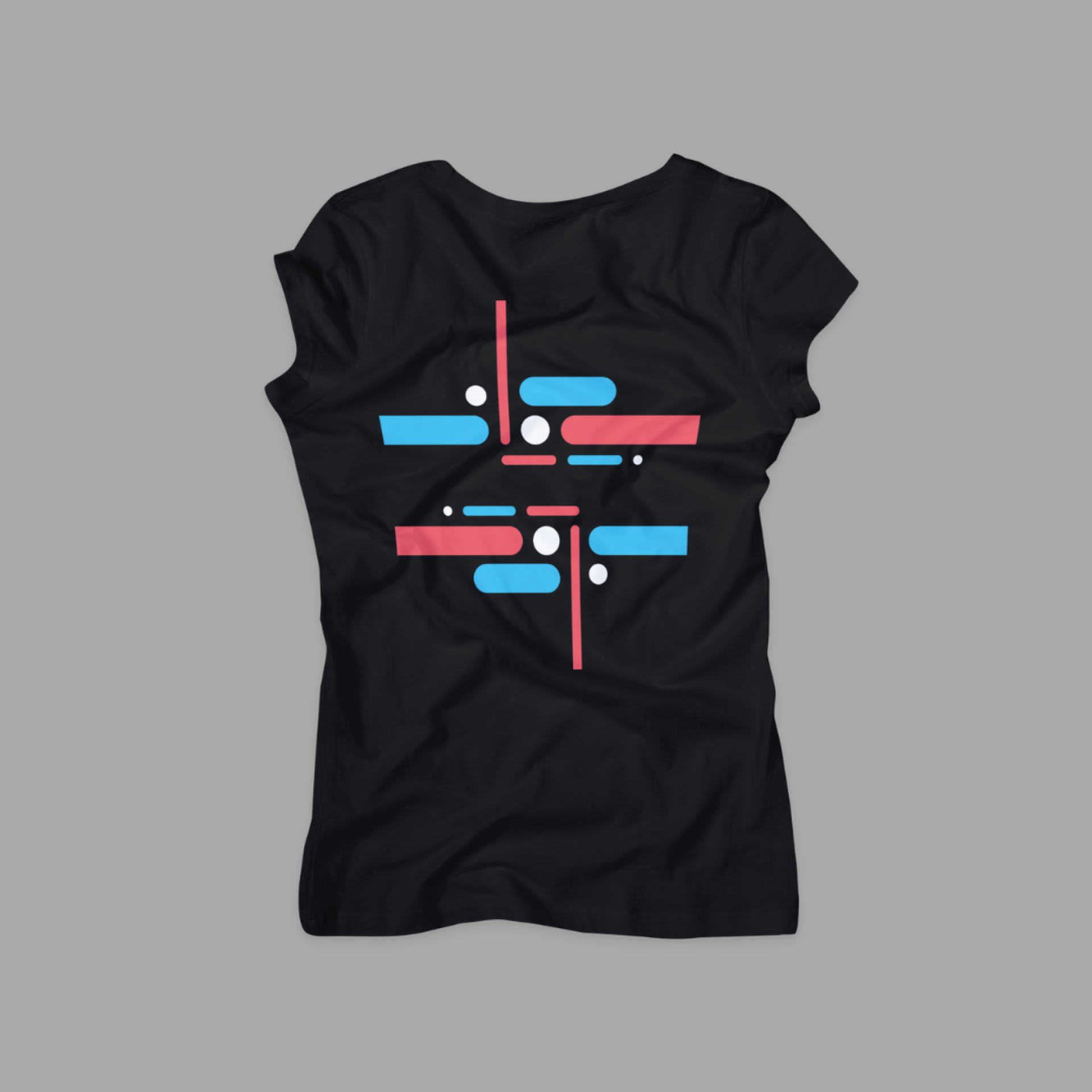 Кинетика, црна женска мајица